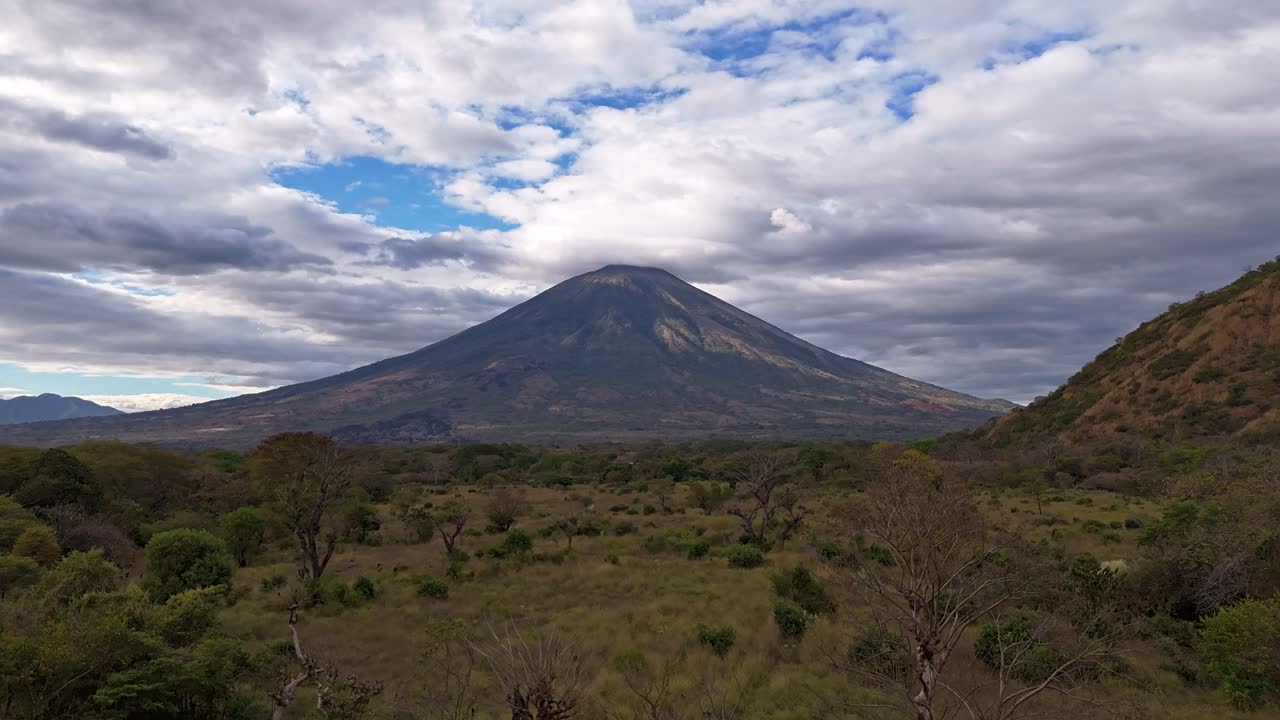 Majestic Volcano in El Salvador Under Cloudy Sky